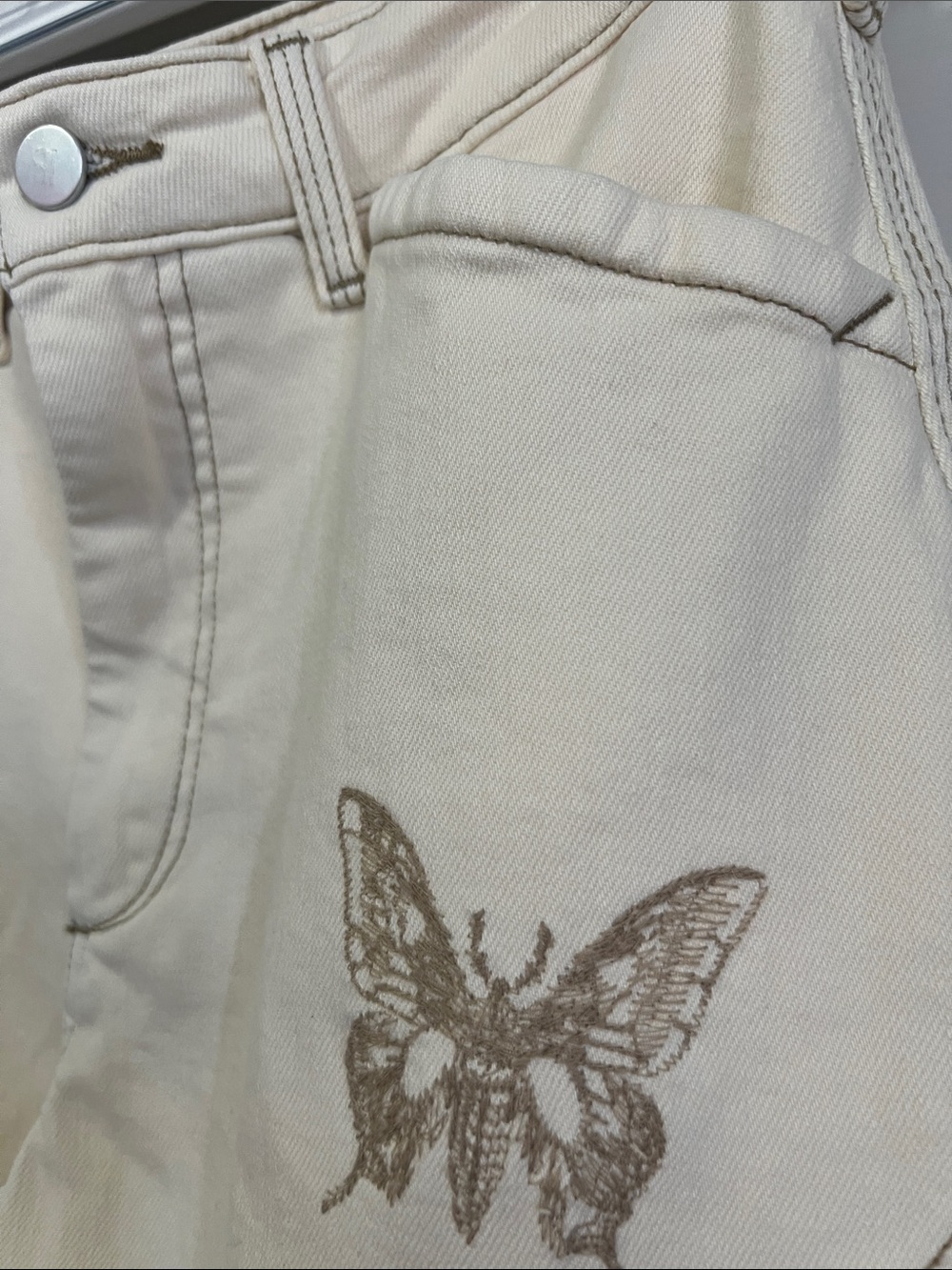 Pilcro By Anthropologie:”Kayden”High Rise Cropped Butterfly Jeans/NWOT - Picture 7 of 13